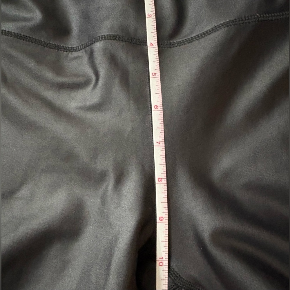 Zyia Black Metallic Plus Light n Tight Hi-rise 7/8 24" - Picture 10 of 10